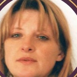 Zara, experienced British psychic reader at Elizabeth Rose Psychics