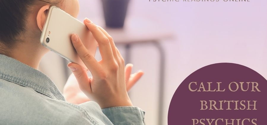 An American Woman on the phone to a British Psychic Reader